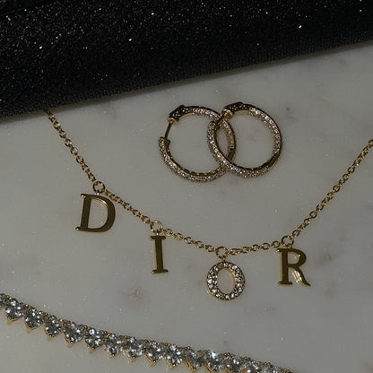 DR Necklace Gold