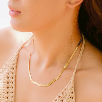 Elysia Herringbone Necklace