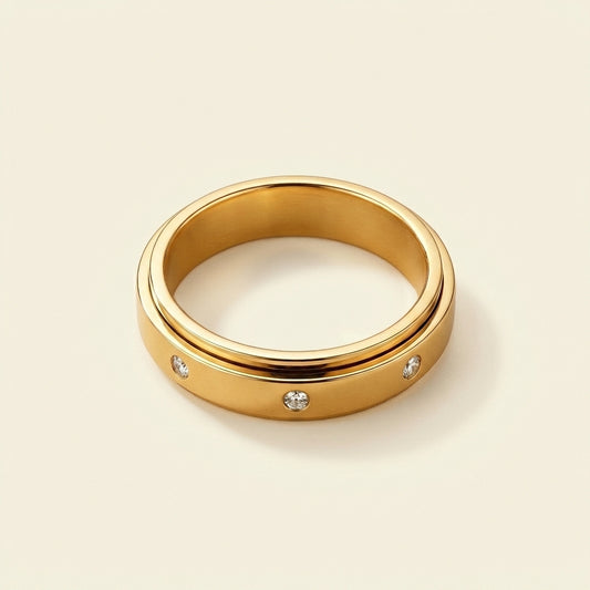 Aurelia Orbit Ring