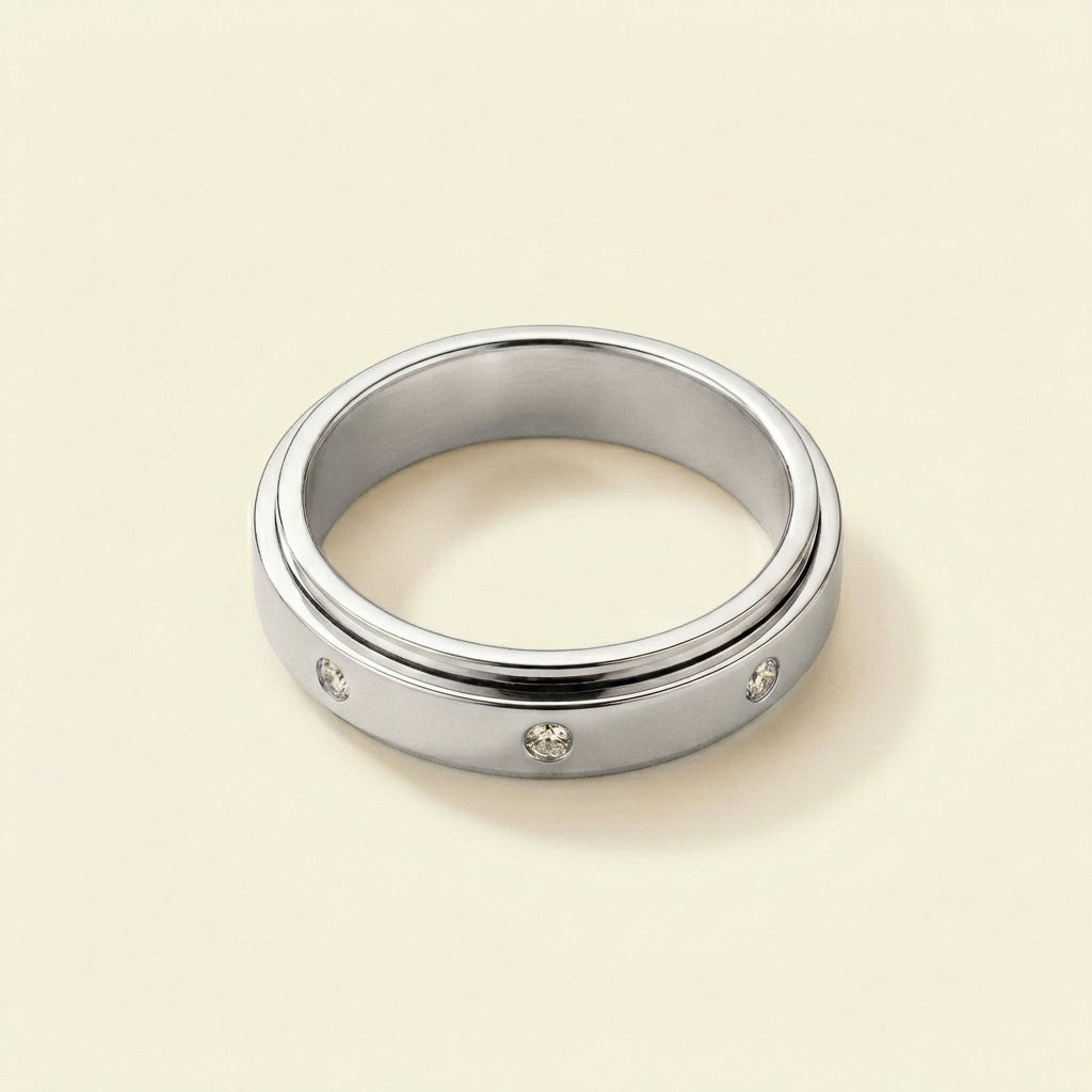 Aurelia Orbit Ring