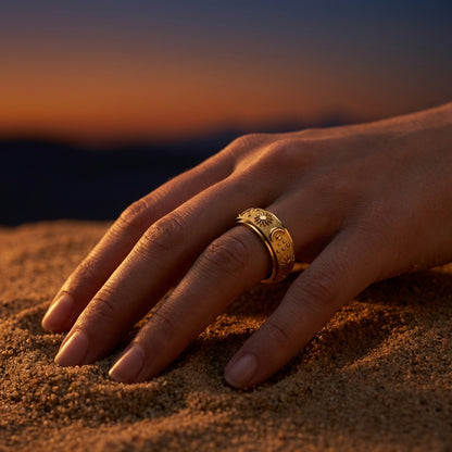 Solea Luna Spinner Ring