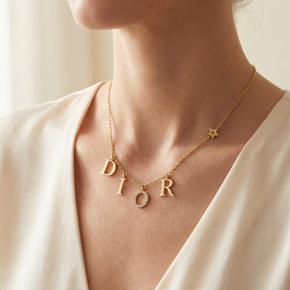 DR Necklace Gold